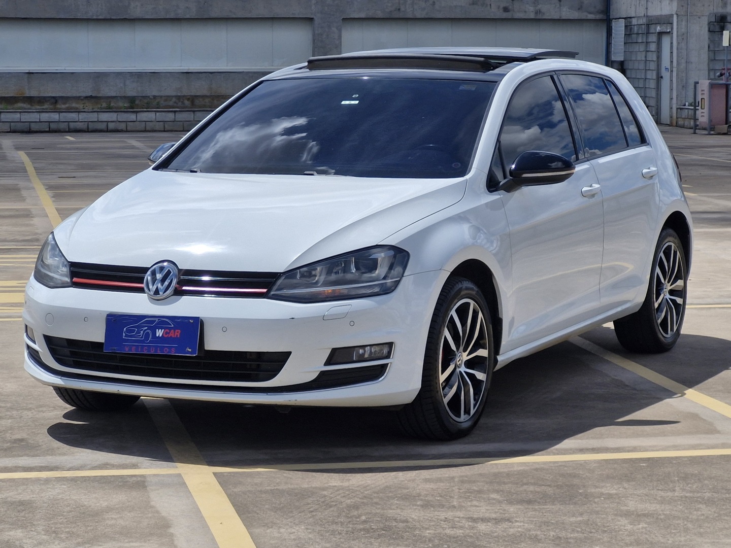 VOLKSWAGEN GOLF 1.4 TSI HIGHLINE 16V GASOLINA 4P AUTOMÁTICO