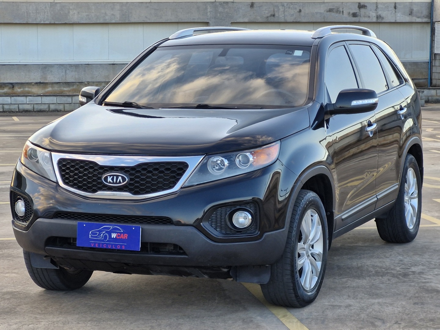 KIA SORENTO 2.4 EX 4X2 16V GASOLINA 4P AUTOMÁTICO