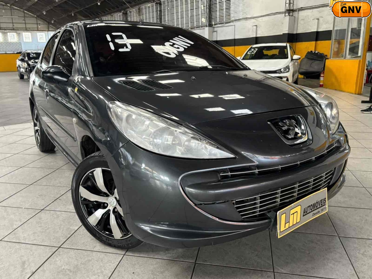 LM Auto: PEUGEOT 207 2013 - 1.4 XR 8V FLEX 4P MANUAL - R$ 24.990,00