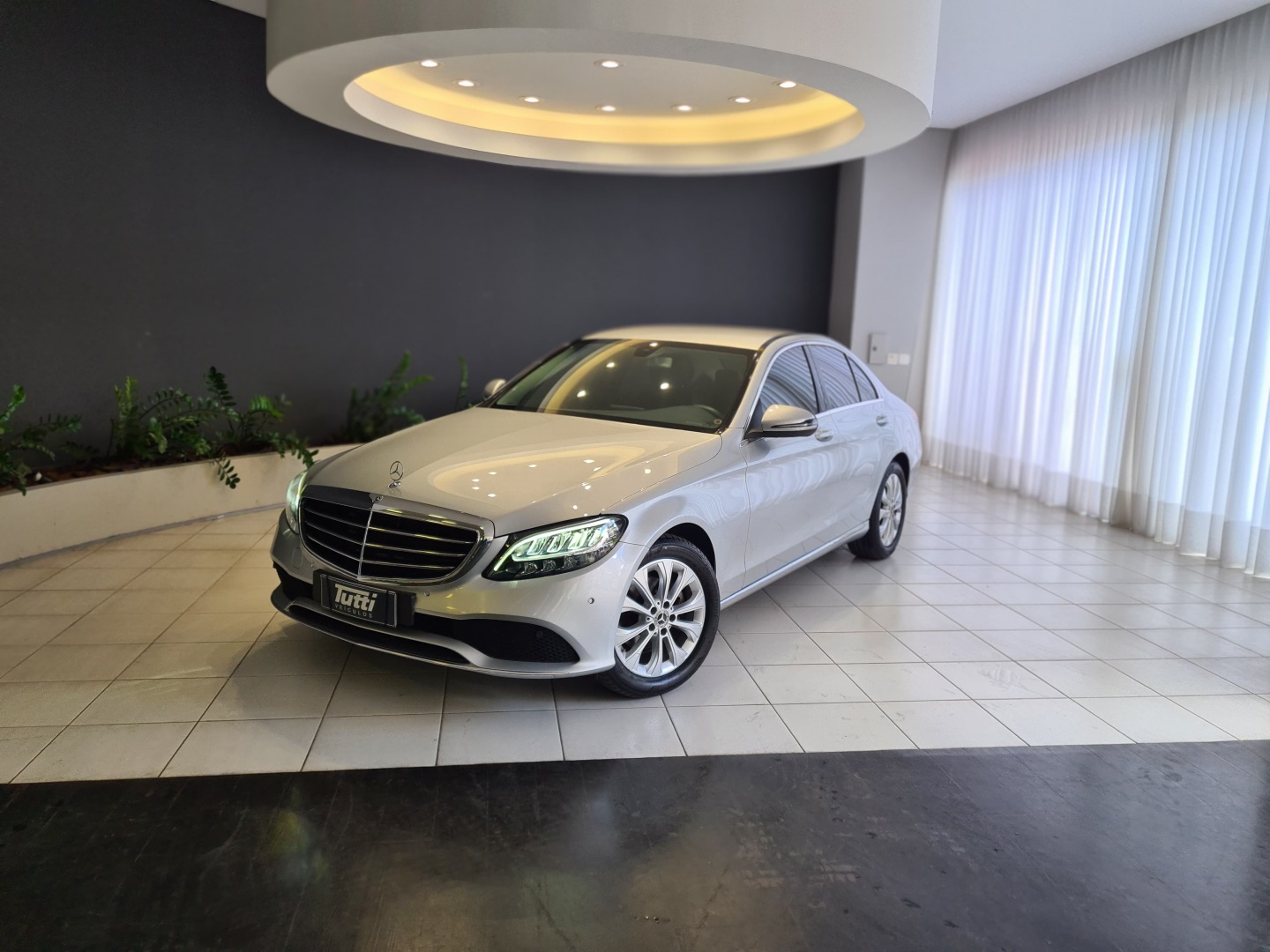 MERCEDES-BENZ C 180 1.6 CGI FLEX EXCLUSIVE 9G-TRONIC