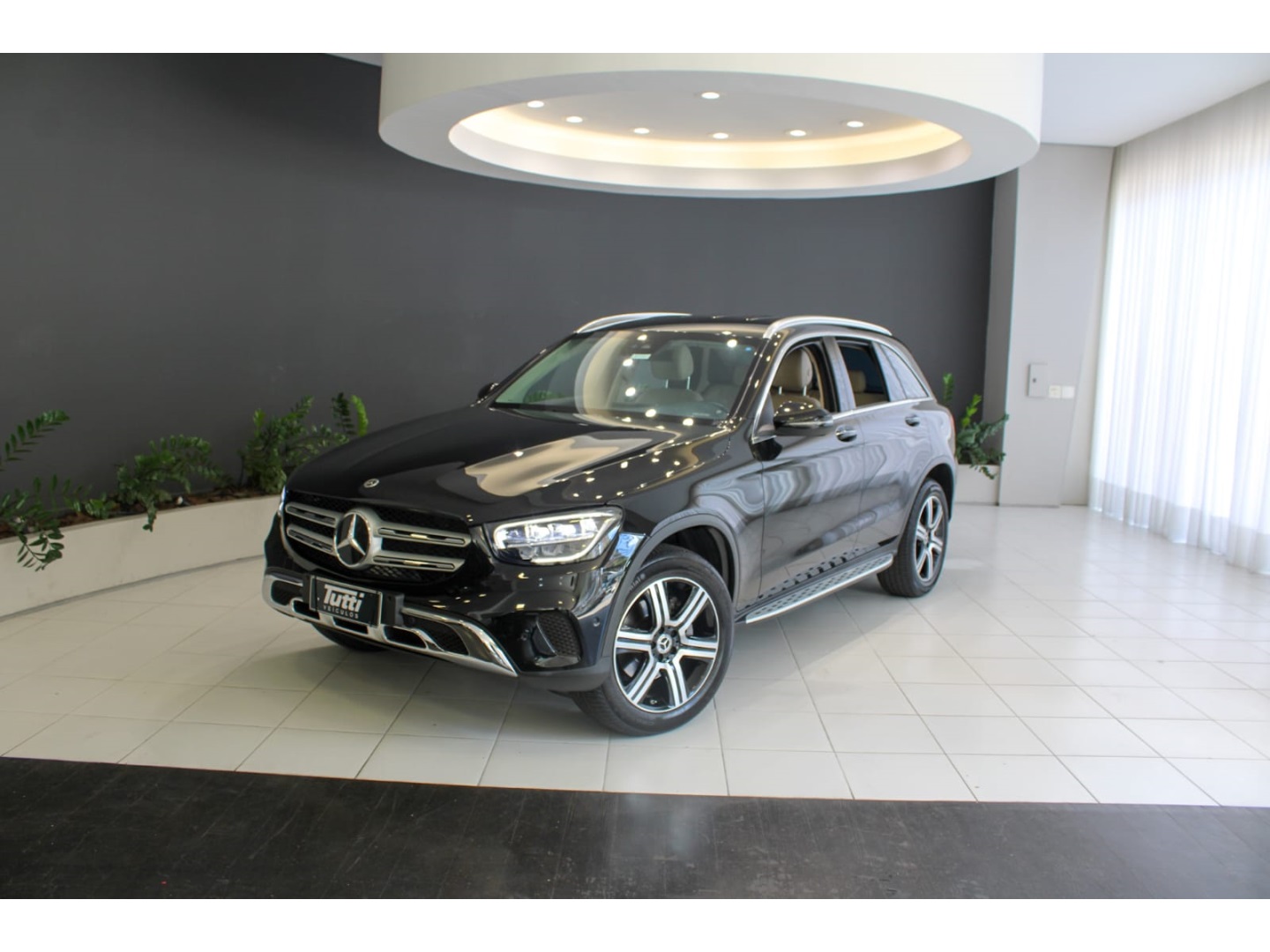 MERCEDES-BENZ GLC 220d 2.0 TURBO DIESEL OFF-ROAD 9G-TRONIC