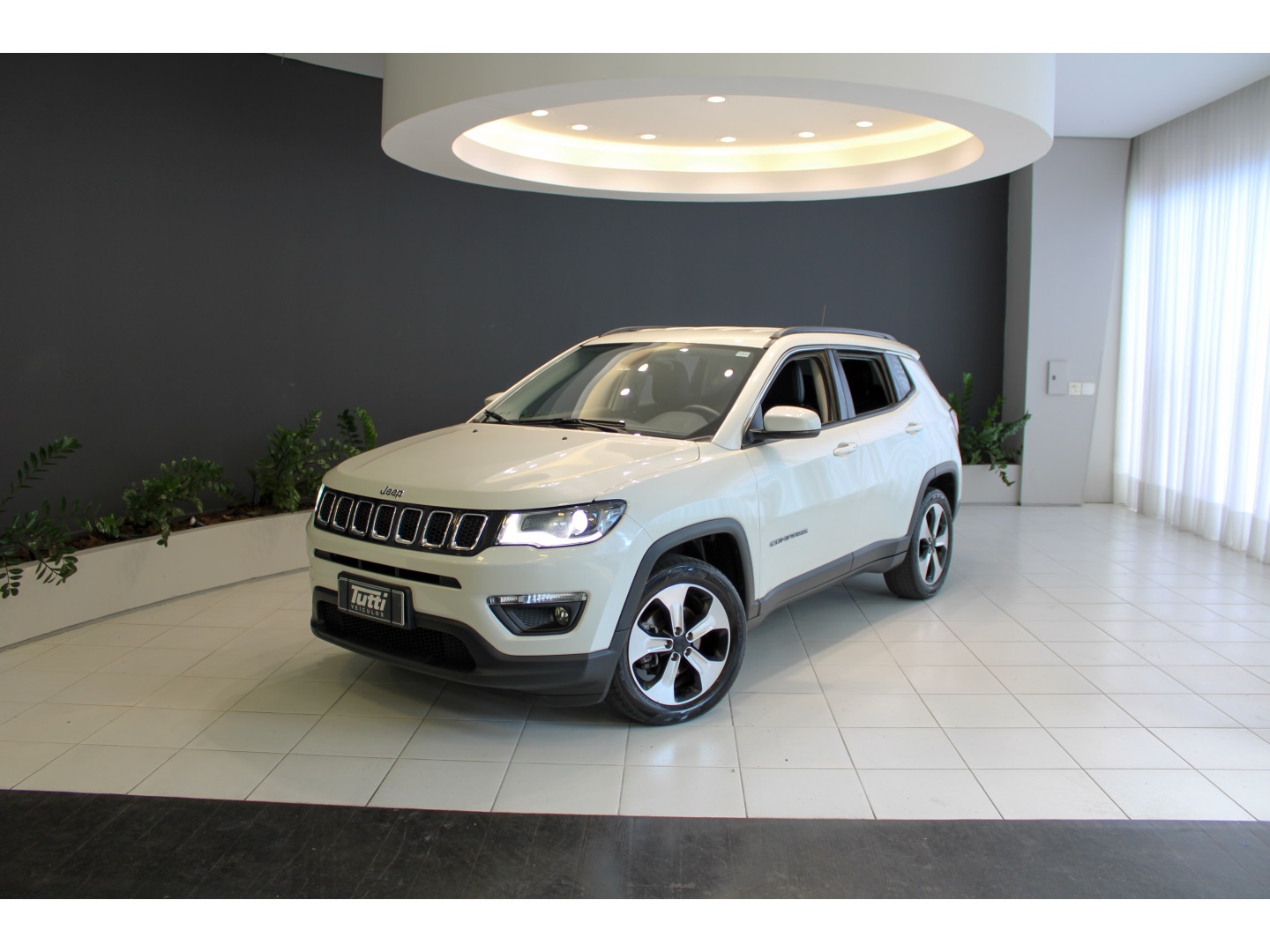 JEEP COMPASS 2.0 16V FLEX LONGITUDE AUTOMÁTICO