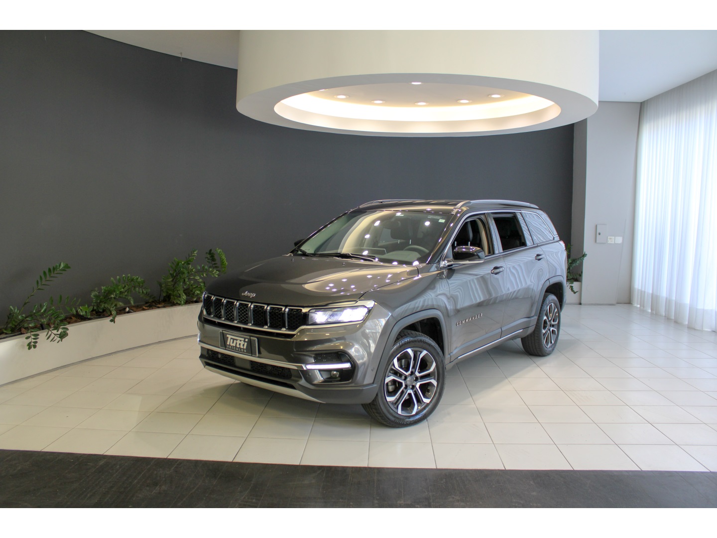 JEEP COMMANDER 2.0 TD380 TURBO DIESEL LIMITED AT9
