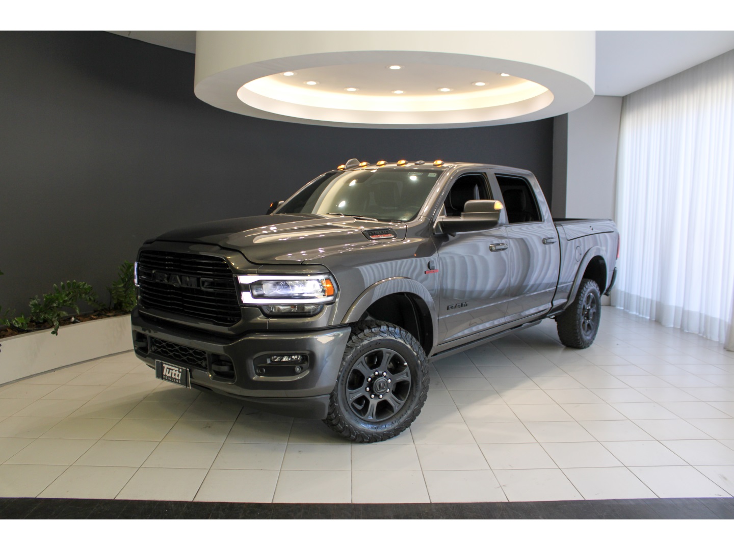 RAM 2500 6.7 I6 TURBO DIESEL NIGHT EDITION CD 4X4  AUTOMÁTICO