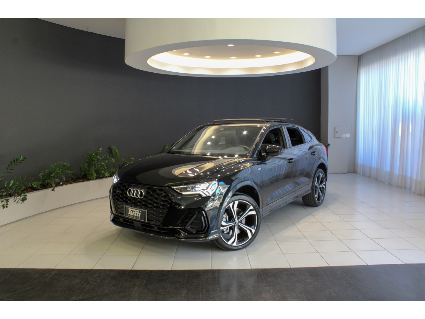 AUDI Q3 2.0 40 TFSI GASOLINA SPORTBACK PERFORMANCE BLACK QUATTRO TIPTRONIC