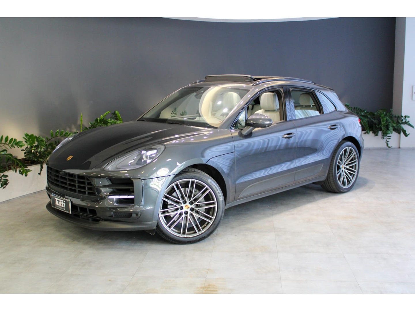 Porsche MACAN 2021