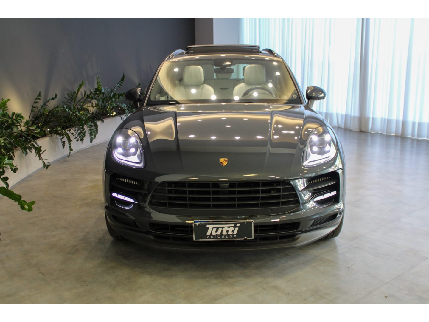 Porsche MACAN 2021