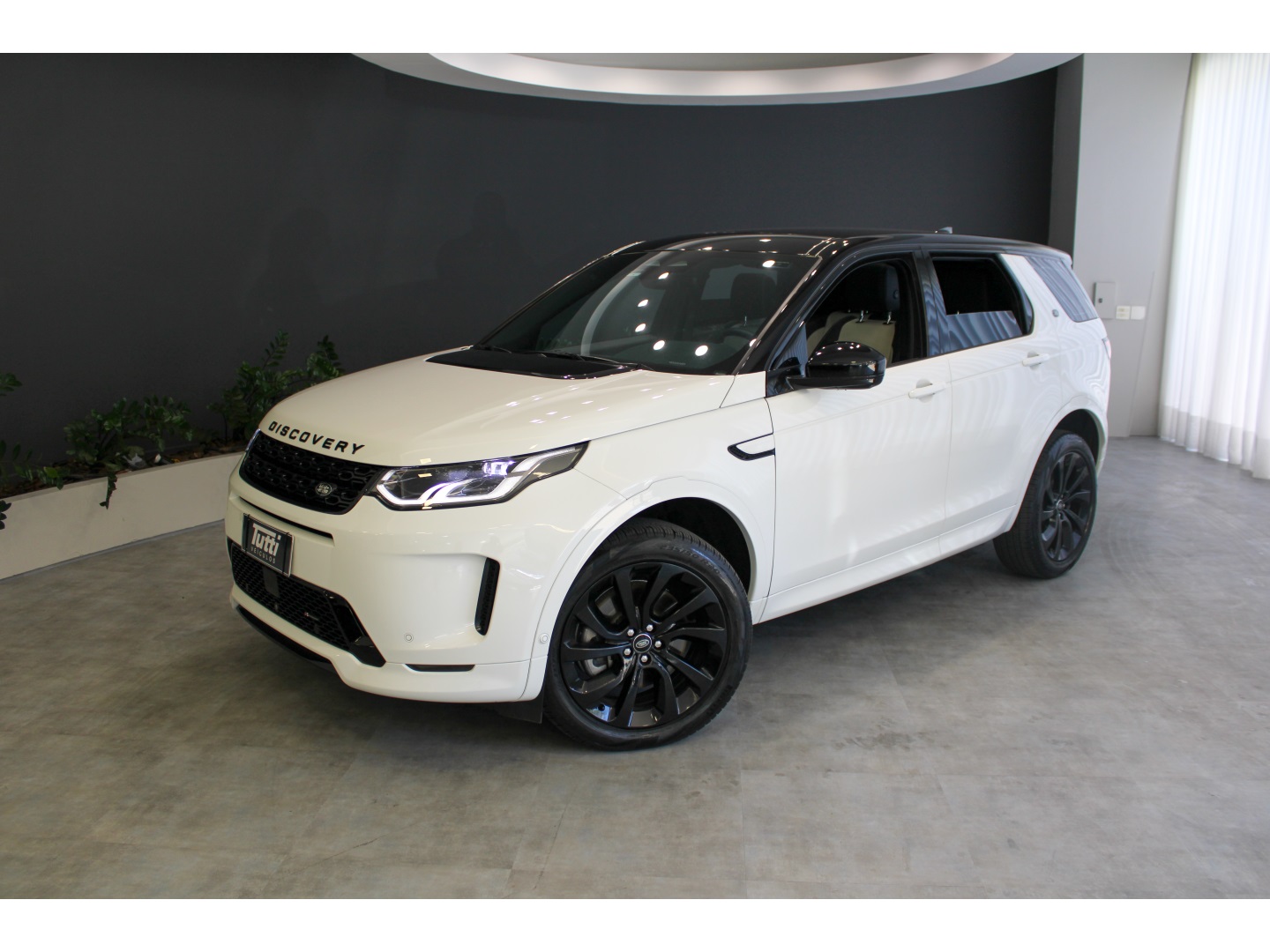 LAND ROVER DISCOVERY SPORT 2.0 D200 TURBO DIESEL R-DYNAMIC SE AUTOMÁTICO