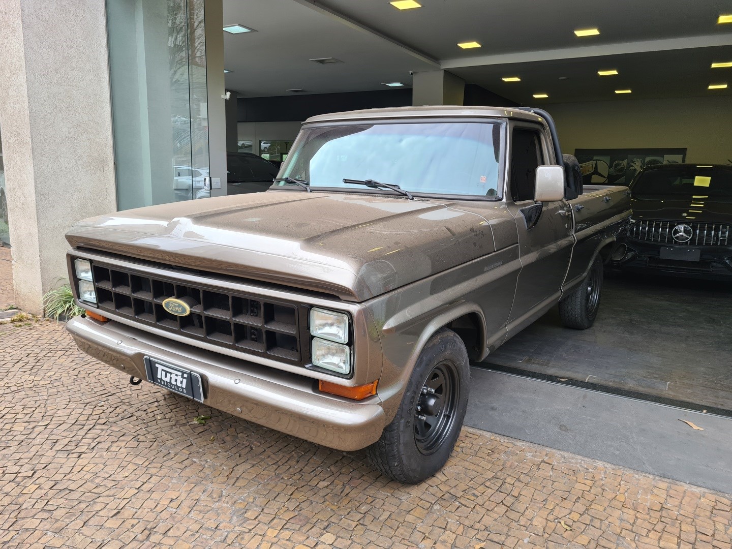 FORD F-1000 3.9 SUPER SÉRIE 4X2 CS 8V TURBO DIESEL 2P MANUAL