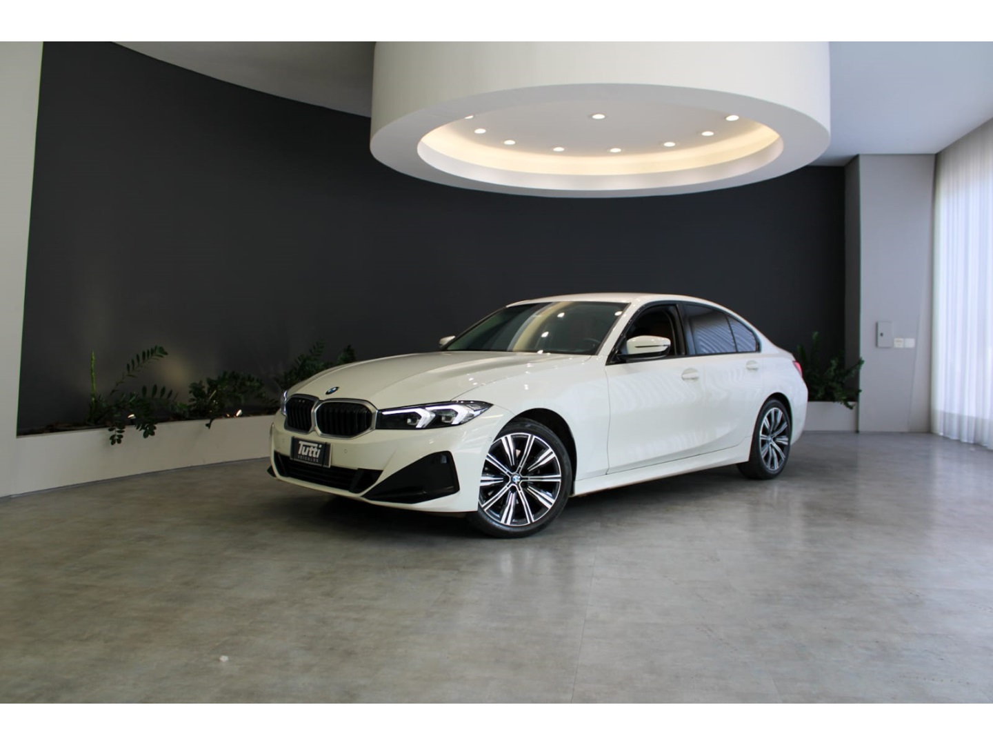 BMW 320i 2024