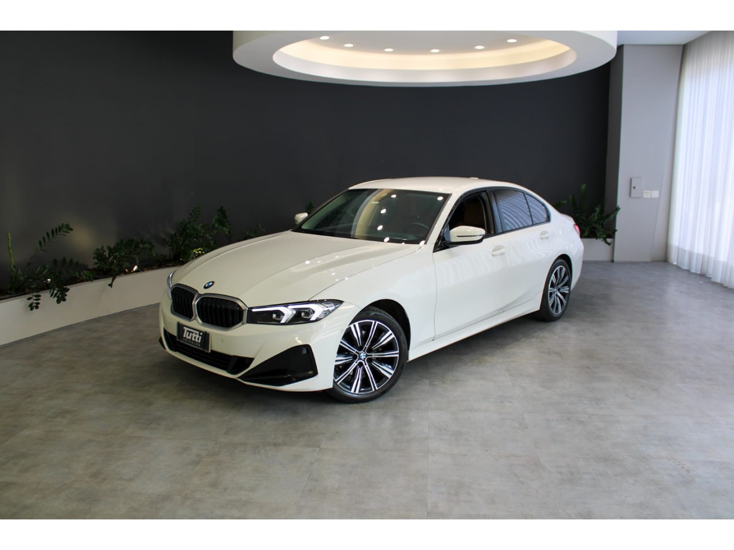 BMW 320i 2024