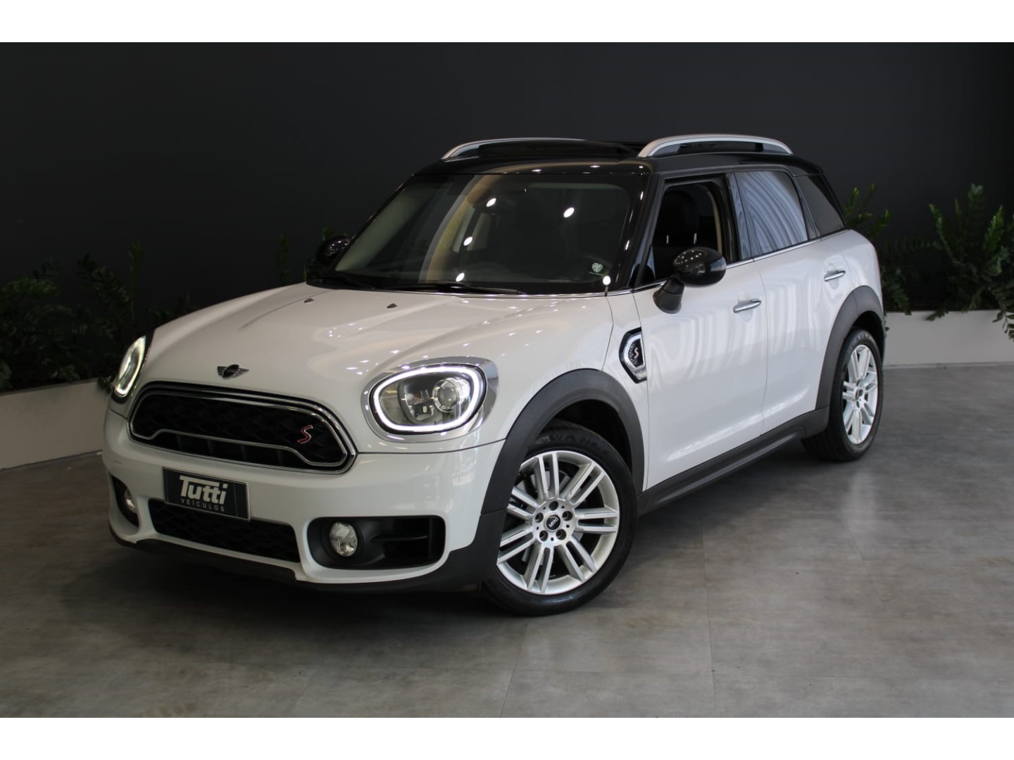 Mini COUNTRYMAN 2017