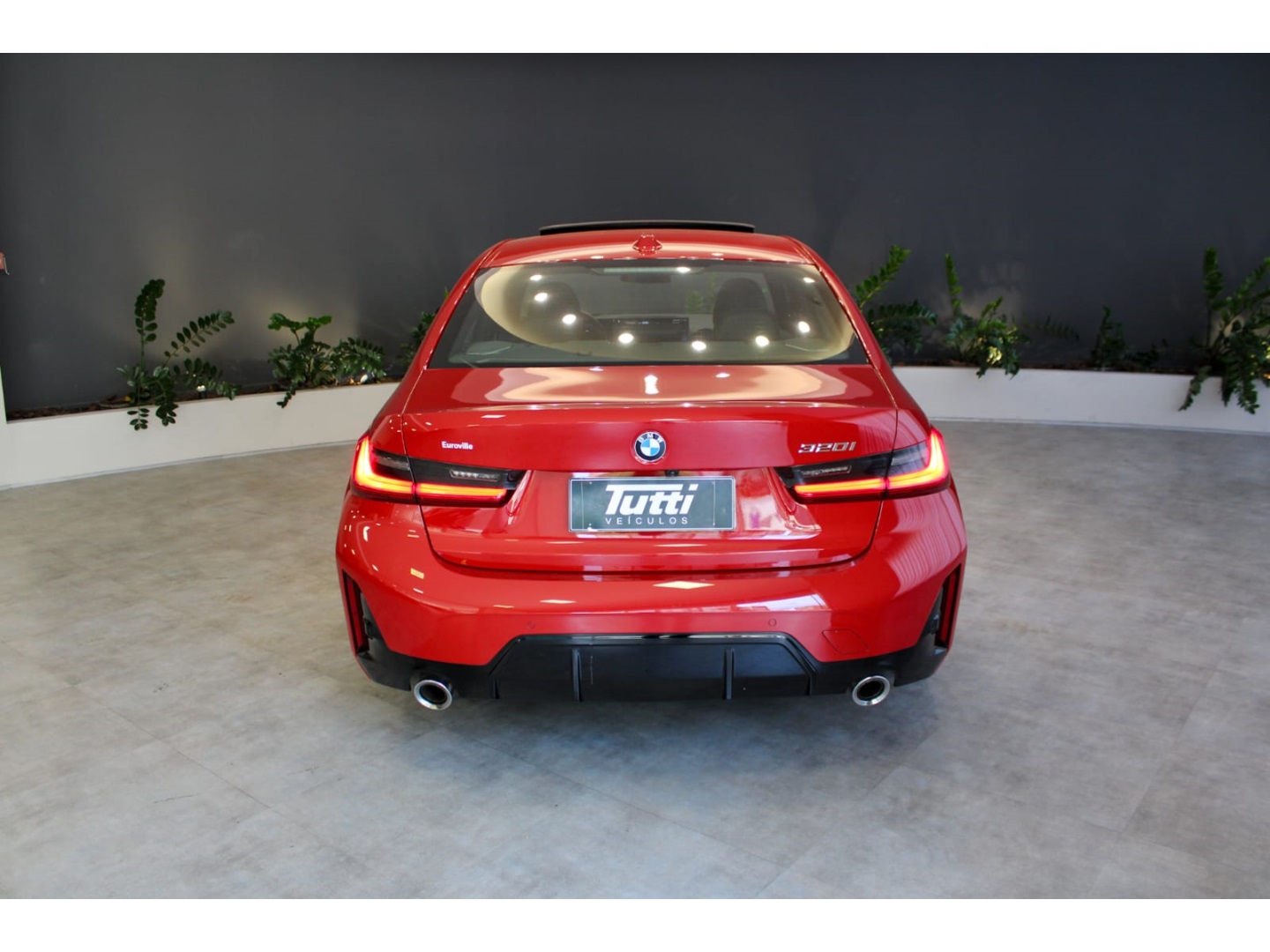 BMW 320i 2024
