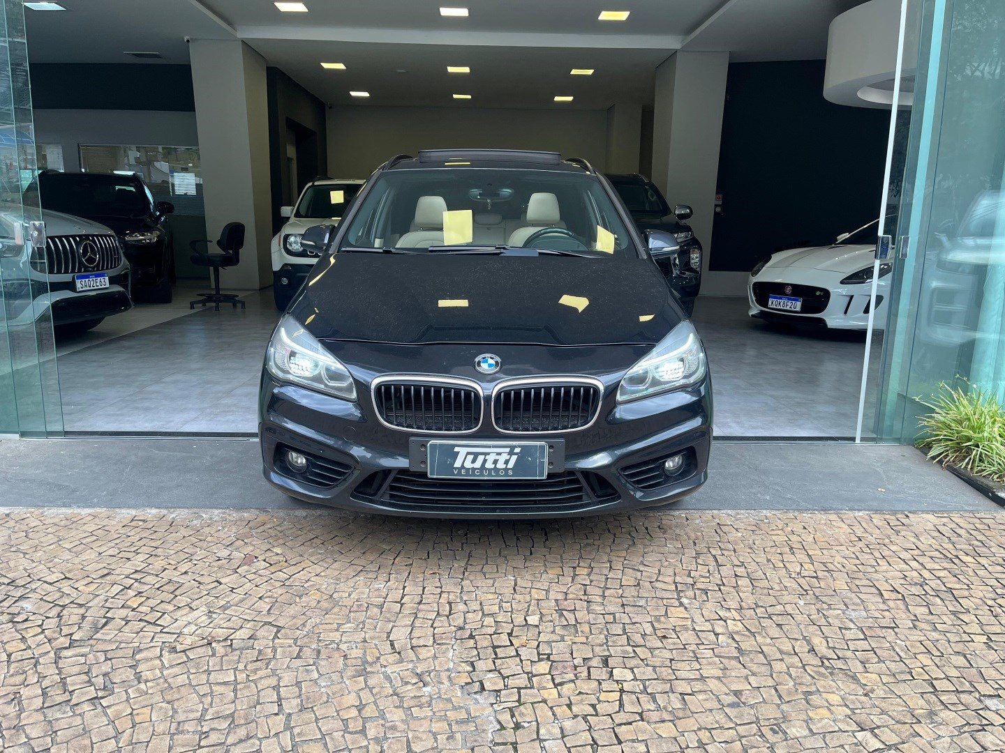 BMW 225i 2016