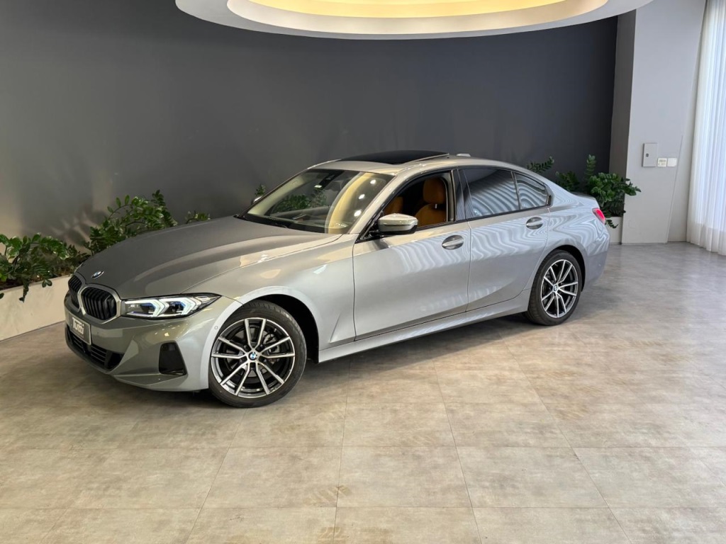 BMW 320i 2024