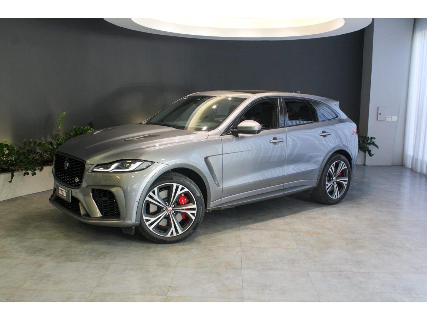 Jaguar F-PACE 2021