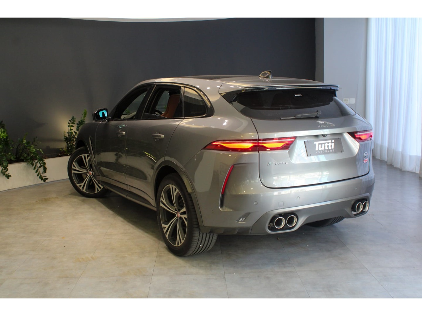 Jaguar F-PACE 2021