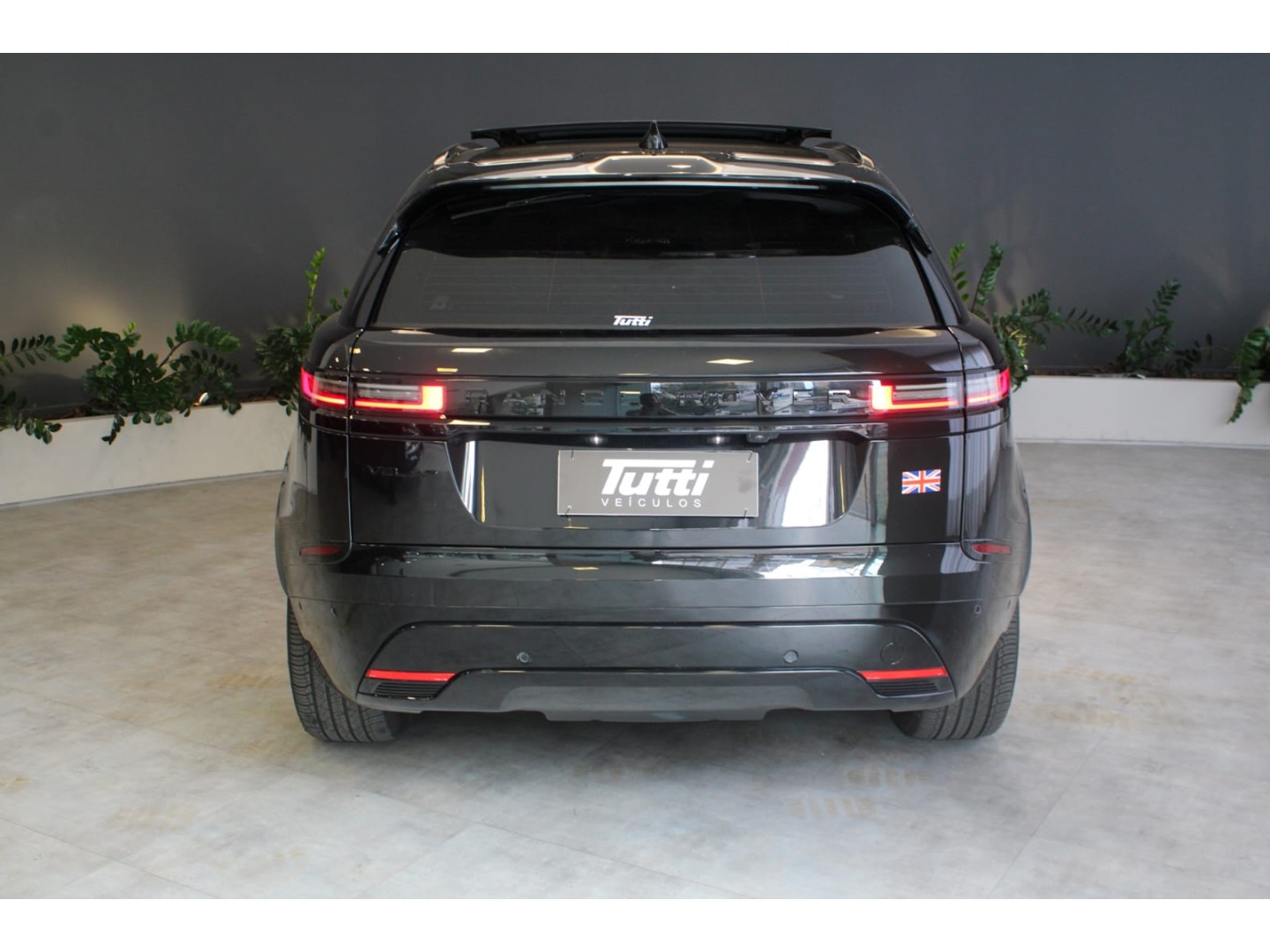 Land Rover RANGE ROVER VELAR 2024