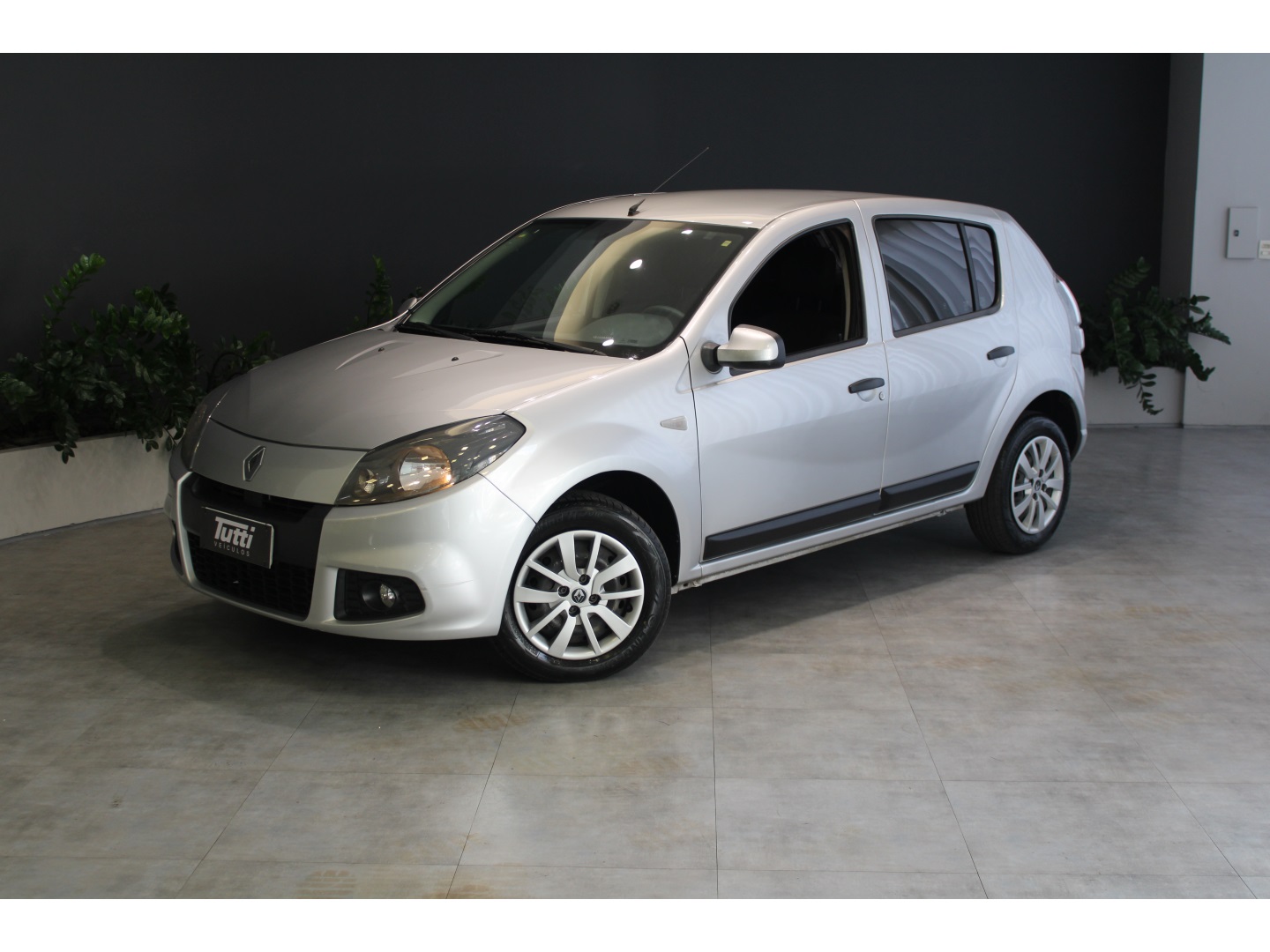 Renault SANDERO 2014