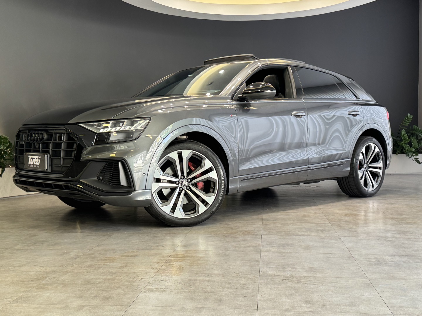 Audi Q8 2023