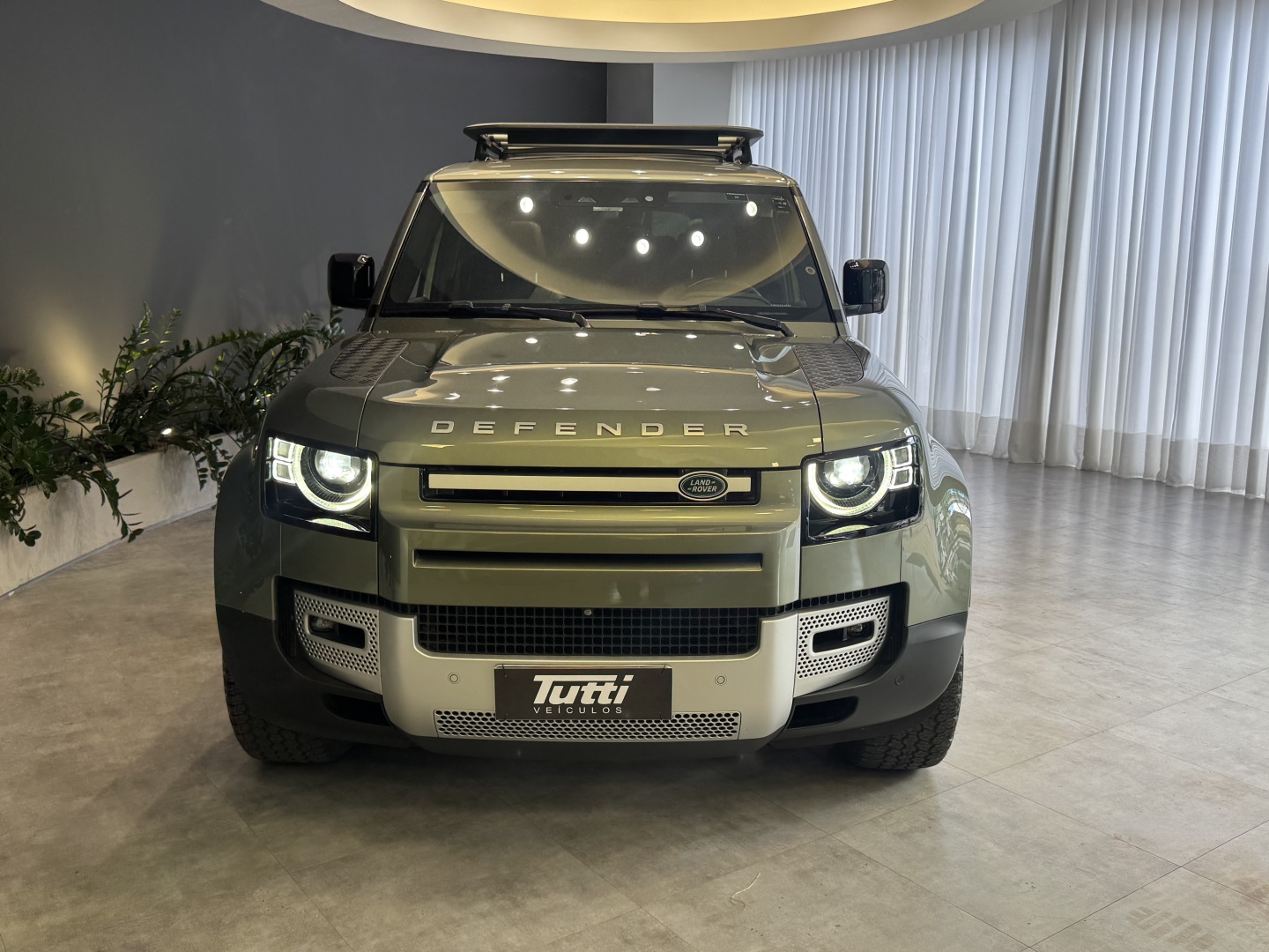 Land Rover DEFENDER 2022