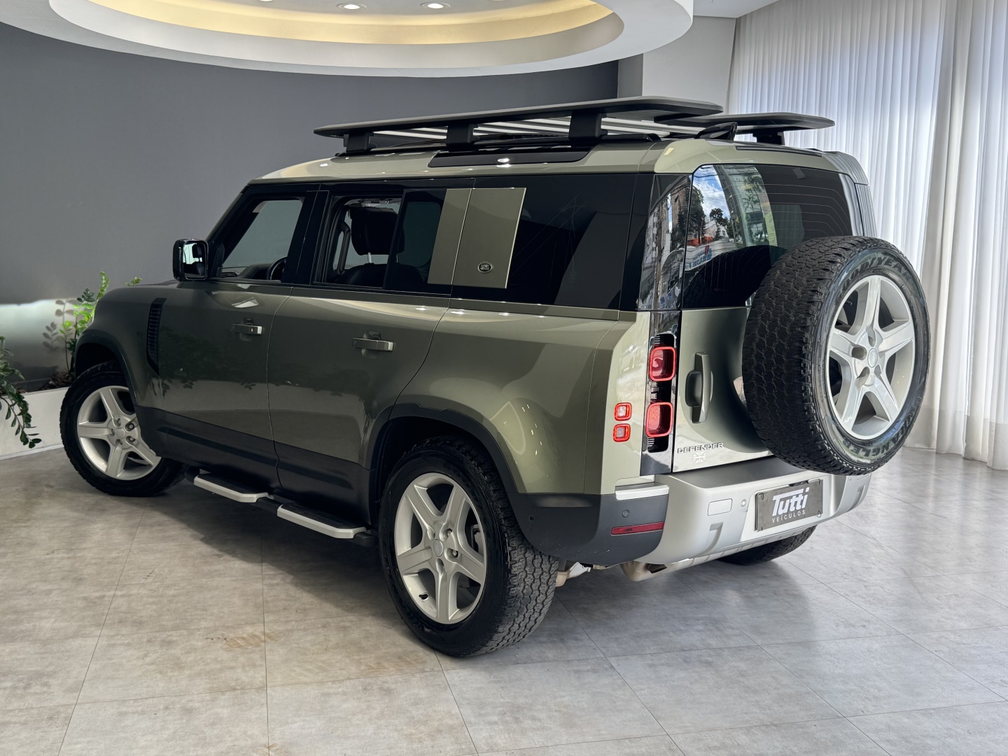 Land Rover DEFENDER 2022