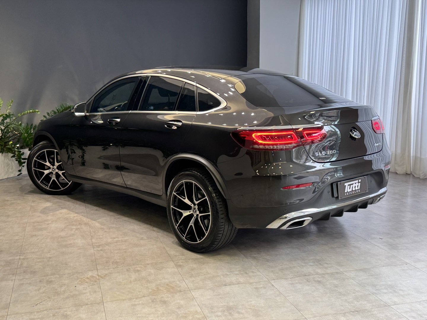 Mercedes-Benz GLC 300 2023