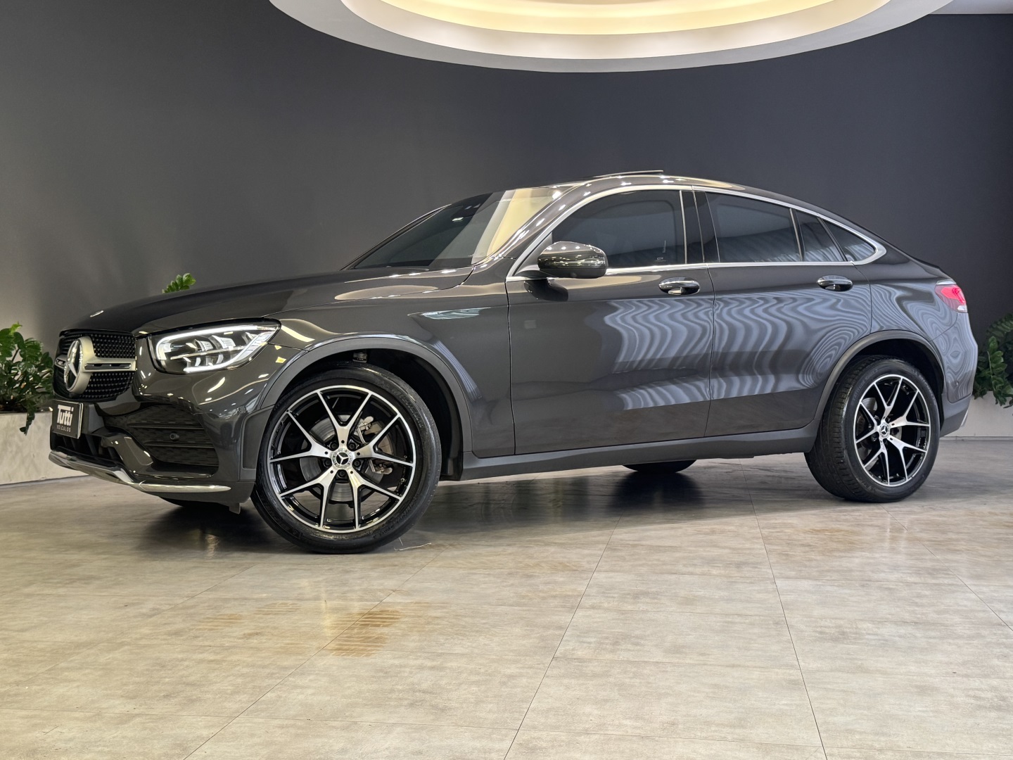 Mercedes-Benz GLC 300 2023