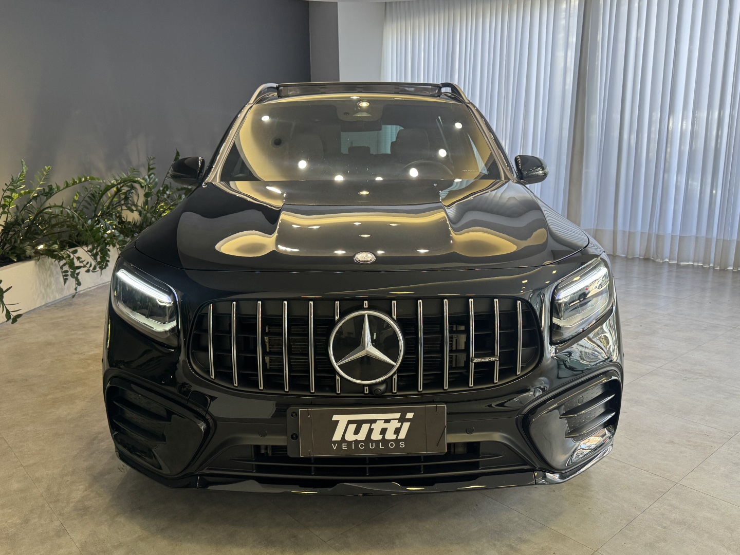Mercedes-Benz GLB 35 AMG 2025