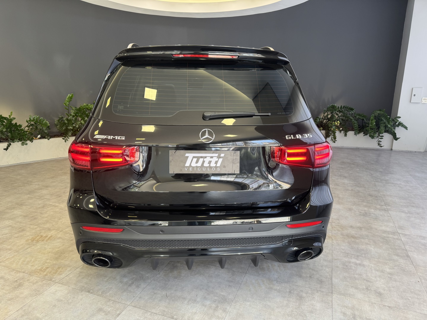 Mercedes-Benz GLB 35 AMG 2025