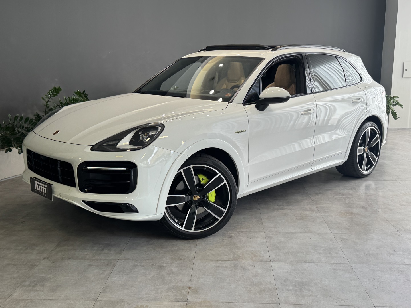 Porsche CAYENNE 2023