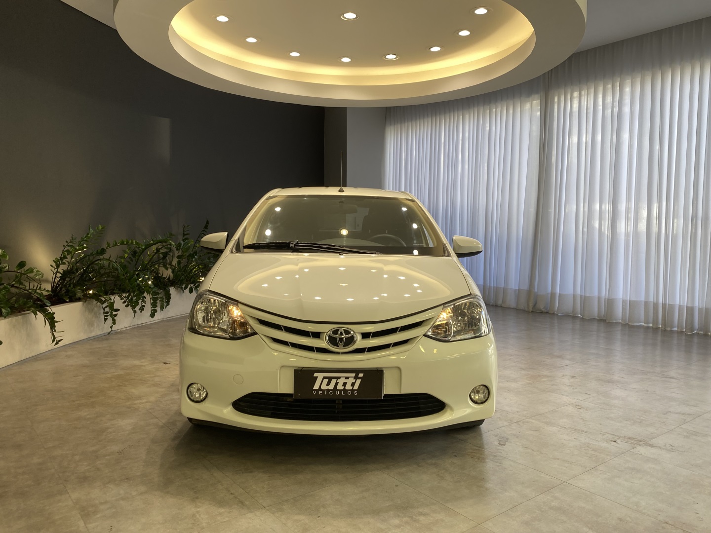 Toyota ETIOS 2016