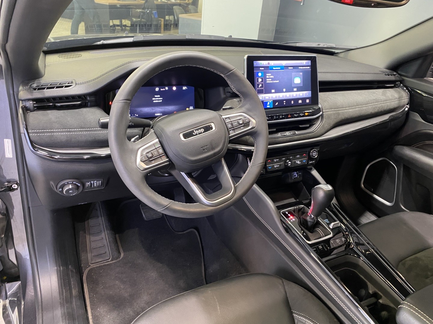 Jeep COMMANDER 2025