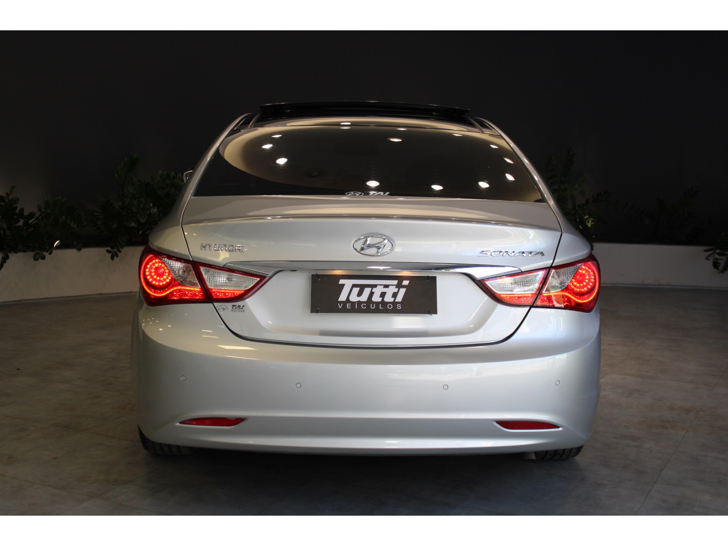 Hyundai SONATA 2012