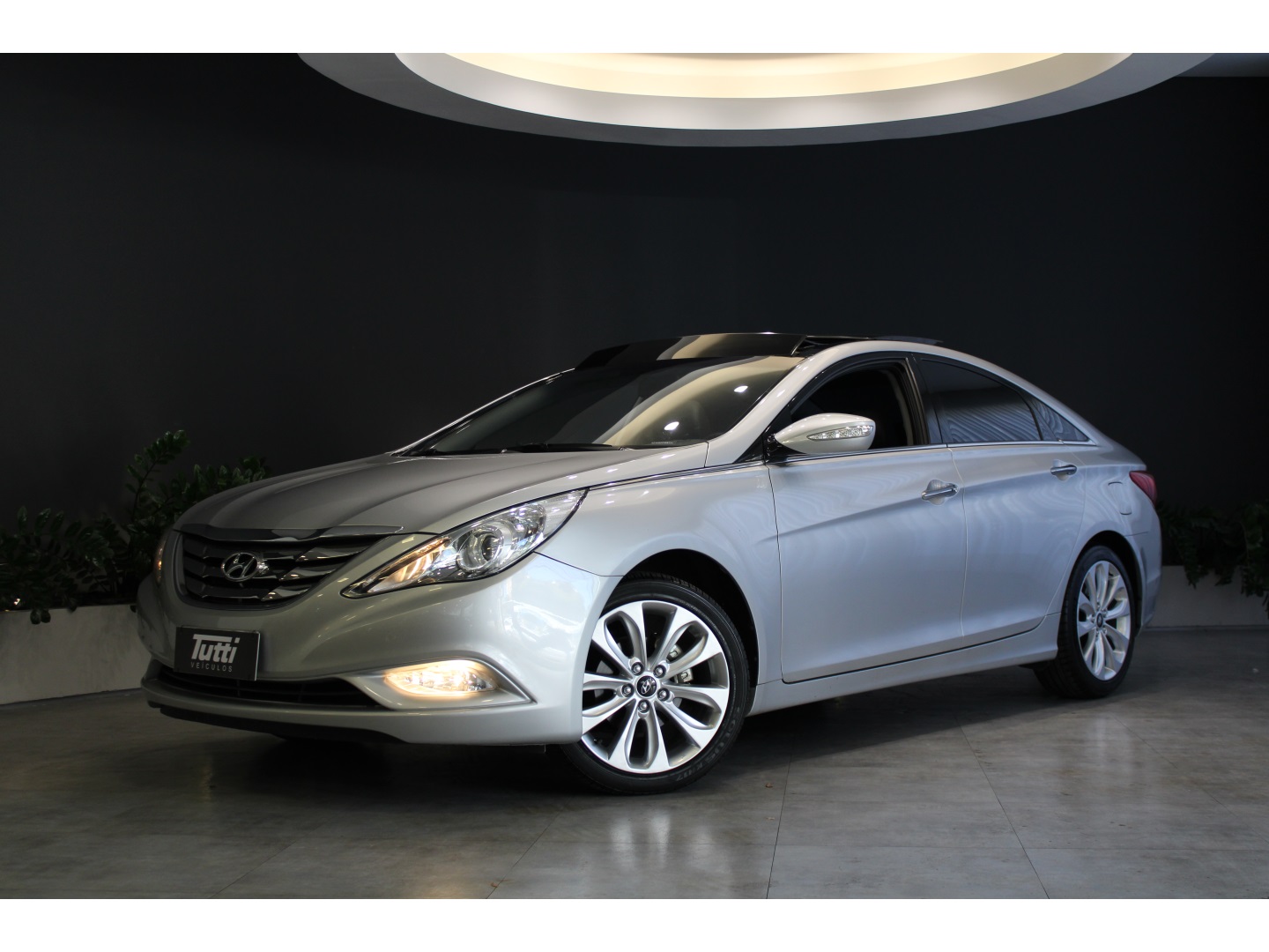 Hyundai SONATA 2012