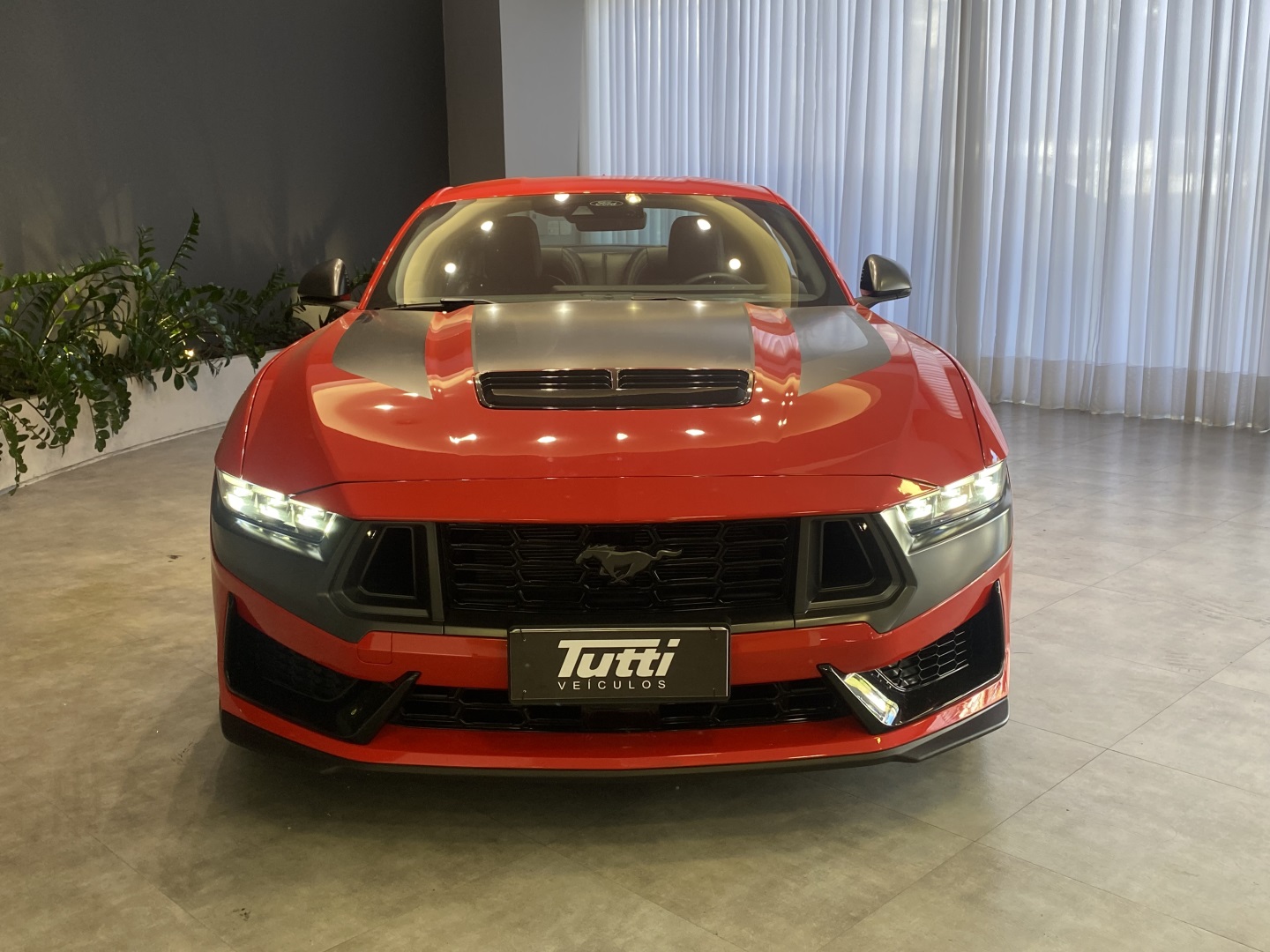 Ford MUSTANG 2025