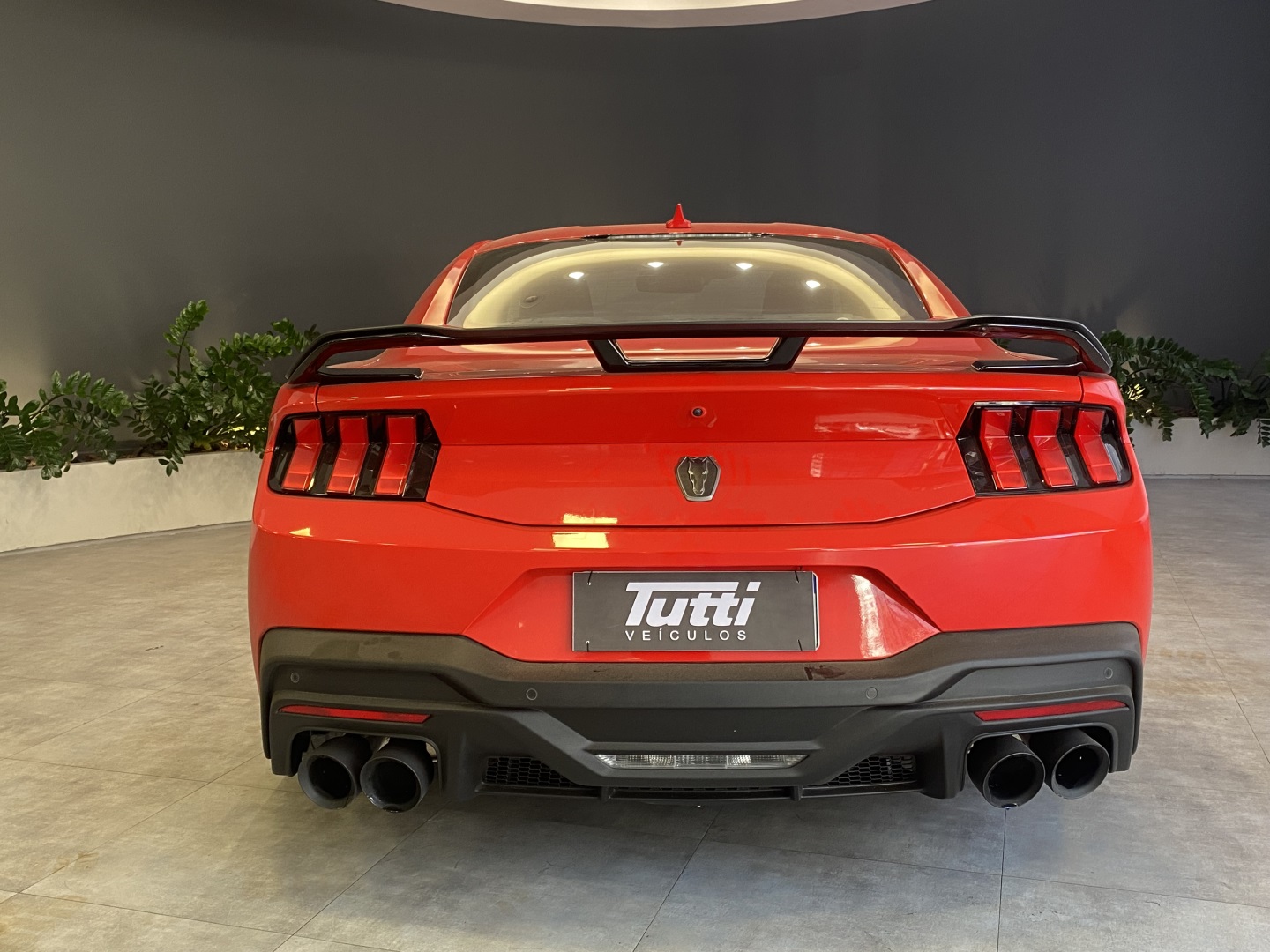 Ford MUSTANG 2025