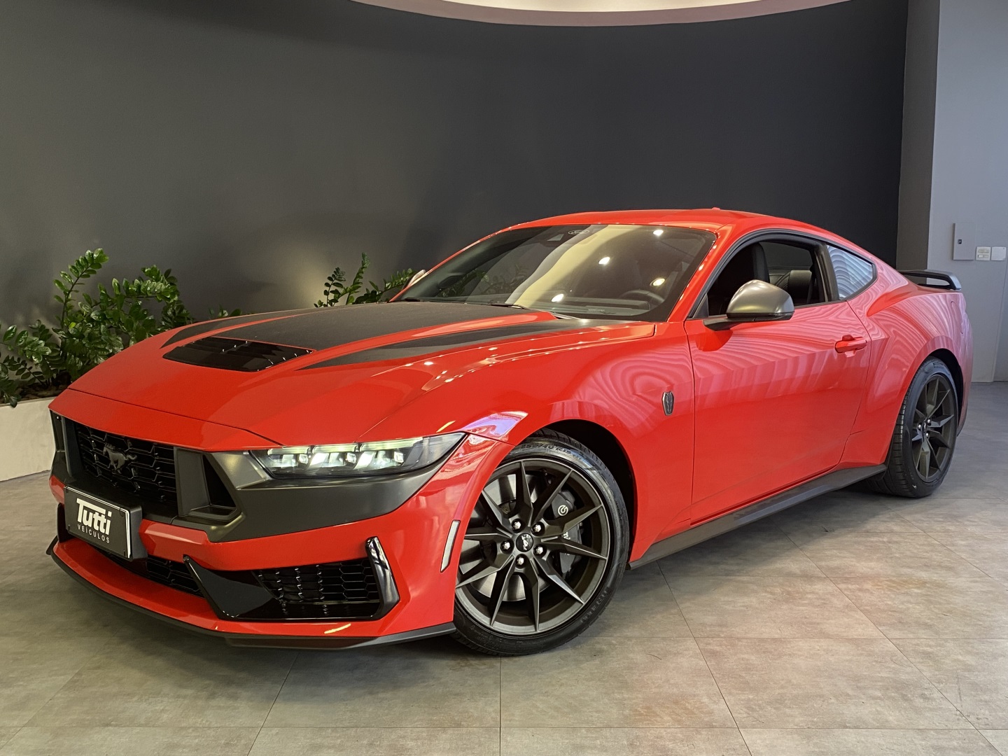 Ford MUSTANG 2025