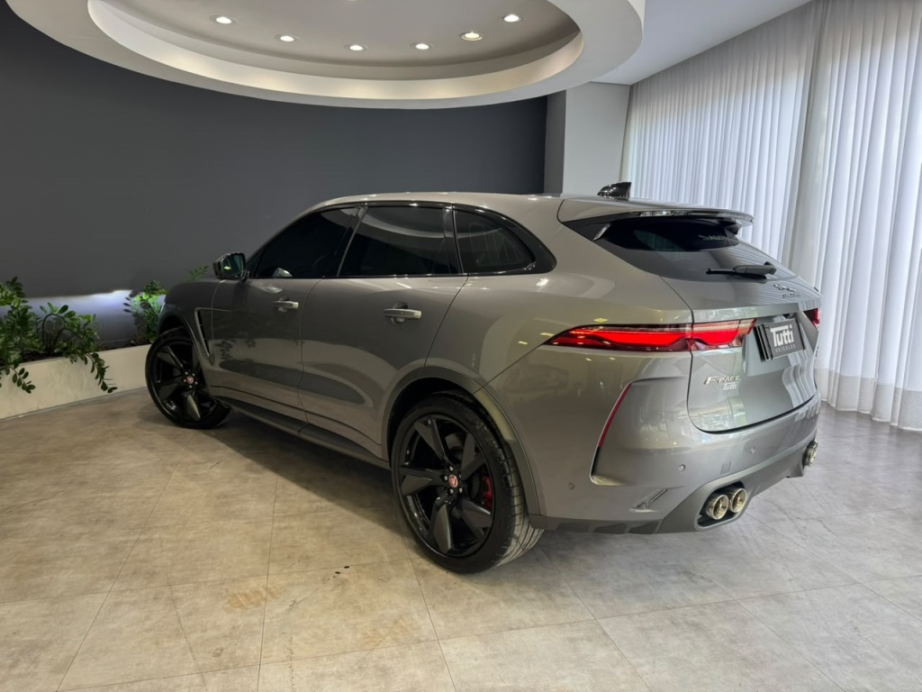 Jaguar F-PACE 2023