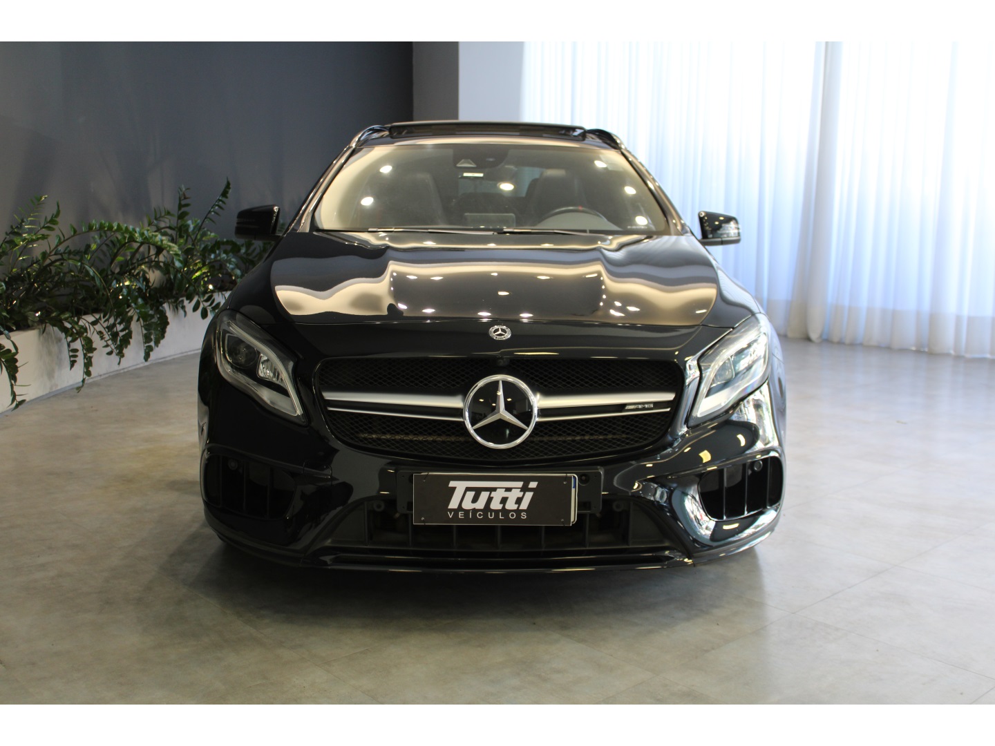 Mercedes-Benz GLA 45 AMG 2019