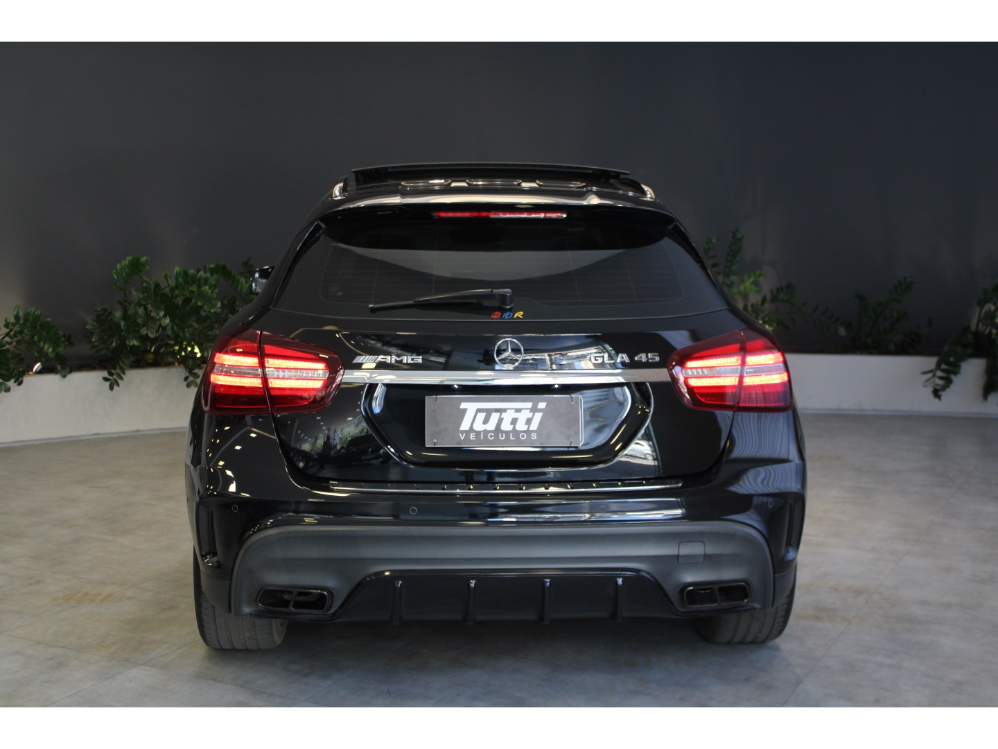 Mercedes-Benz GLA 45 AMG 2019