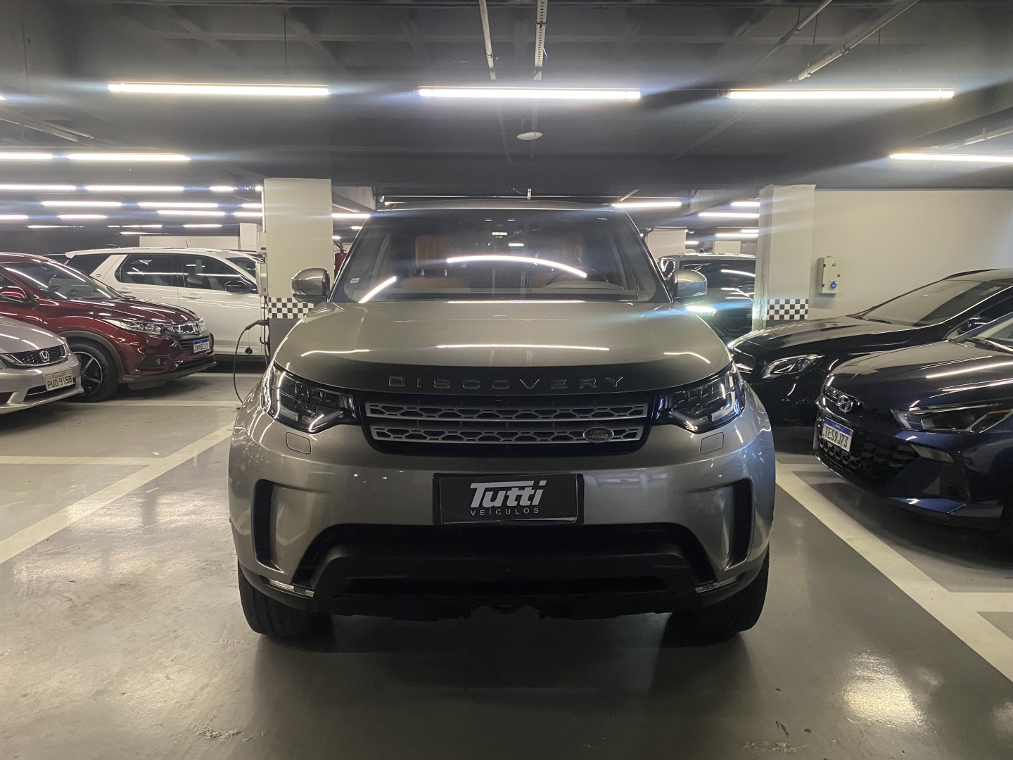 Land Rover DISCOVERY 2018