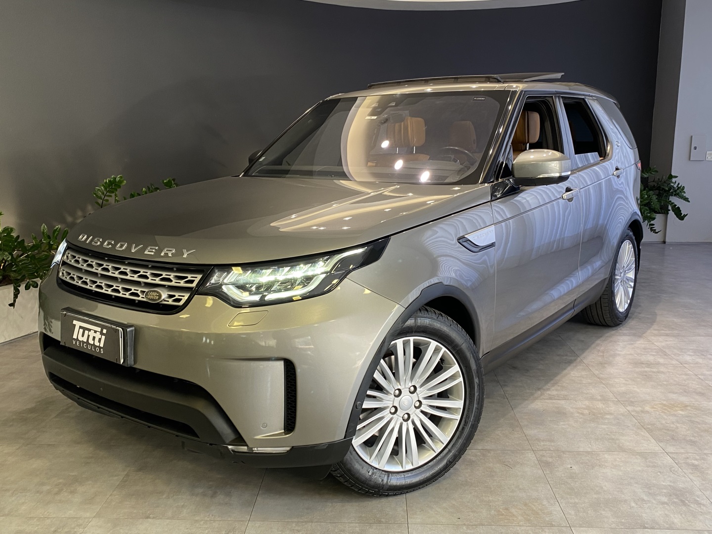 Land Rover DISCOVERY 2018