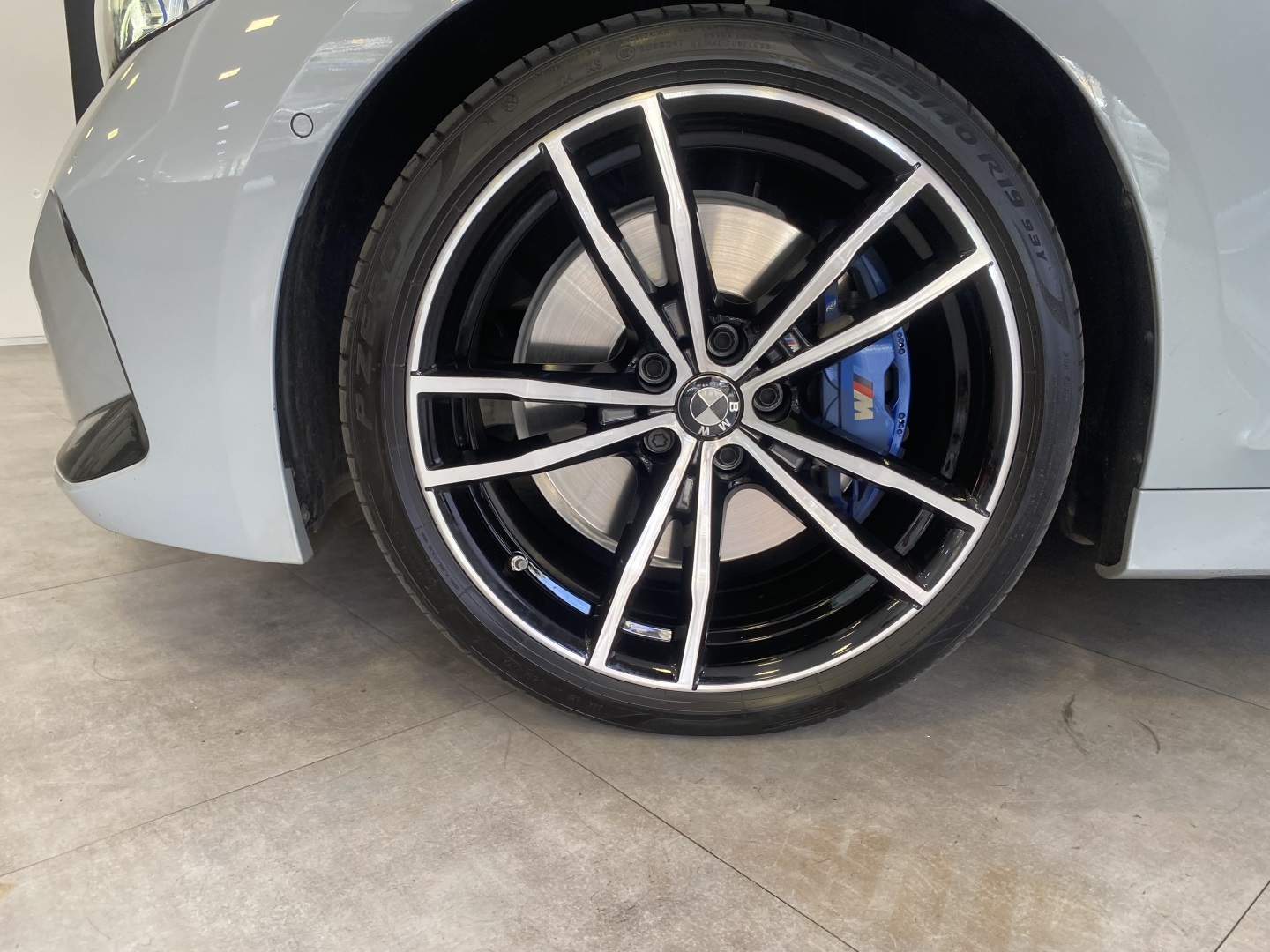 BMW 320i 2024
