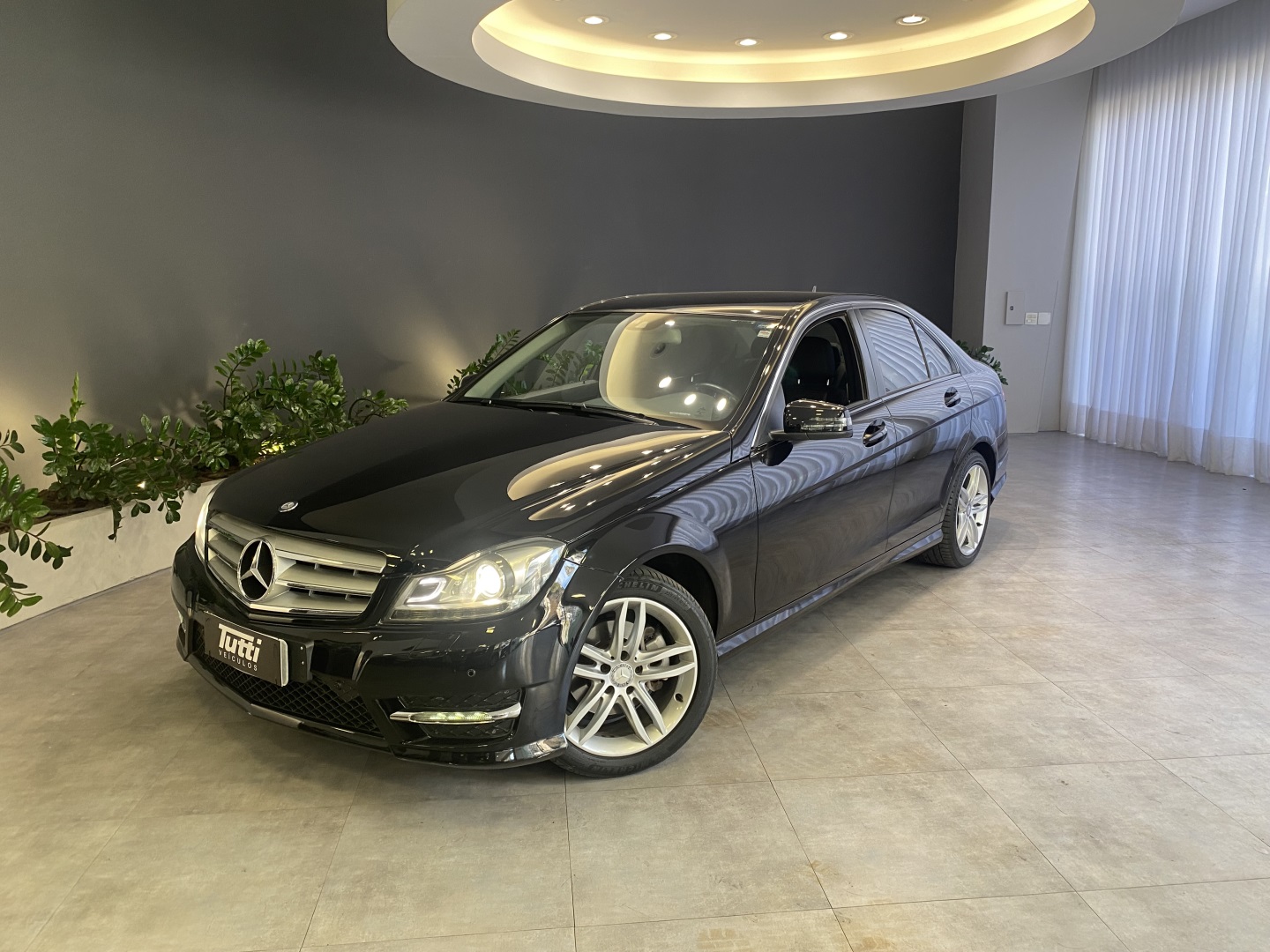 Mercedes-Benz C 200 2014