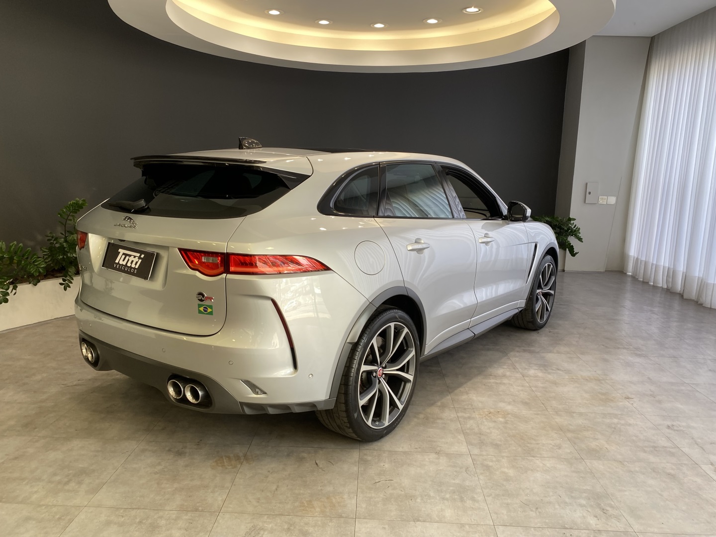 Jaguar F-PACE 2020