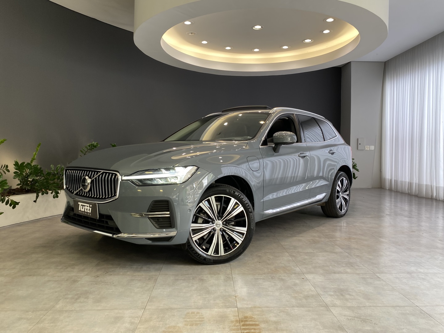 Volvo XC60 2022