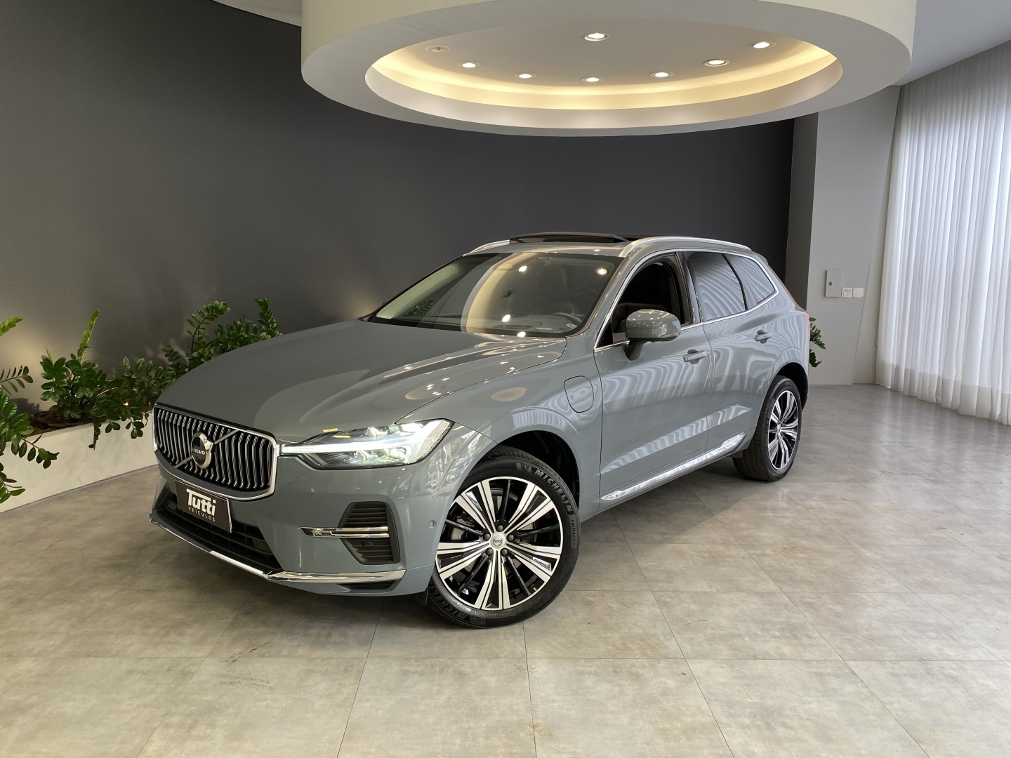 Volvo XC60 2022
