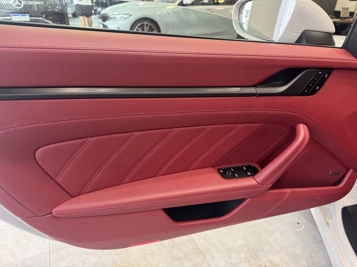 Porsche 911 2023