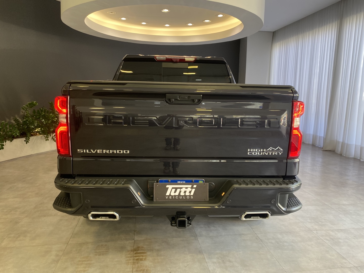 Chevrolet SILVERADO 2024